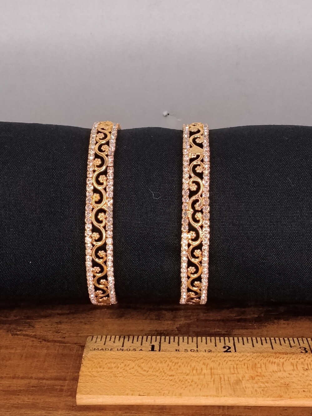 Elegant Gold Tone And Crystal Filigree Women’s Bangle Pair 8 Inches